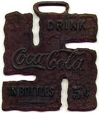 A Coca Cola cég szvasztika reklámja